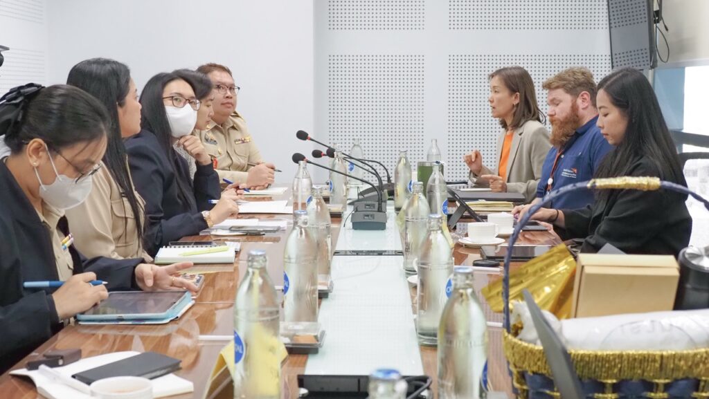 World Vision Thailand and Division of Anti-Trafficking in Persons are discussing approaches to developing child protection collaboration in Thailand.