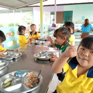 กองทุนมื้อเช้าเพื่อน้องท้องอิ่ม (420)