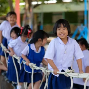 กองทุนช่วยเหลือเด็กที่ยังไม่มีผู้อุปการะ (777)